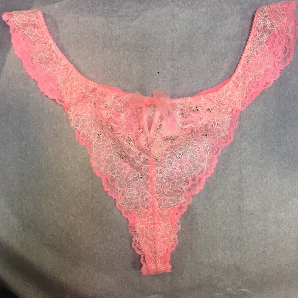 Victoria Secret lów-rise V-string large